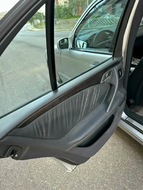 Mercedes E240 2001 Avant garde