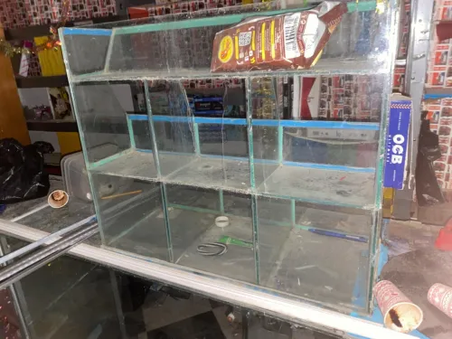 Vends matériels de parfumerie tabac 
