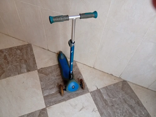 Trottinette plastique 