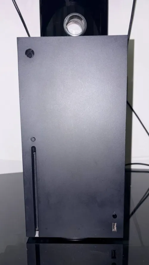 XBOX SERIES X 1tb avec la boite
