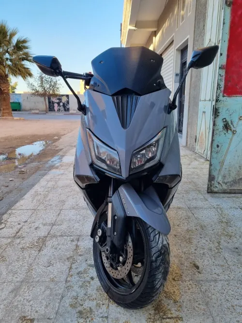 YAMAHA TMAX 2016
