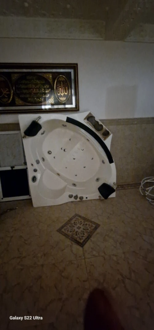 Jacuzzi