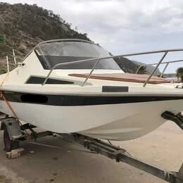 Français Hors bord Bateau glisseur