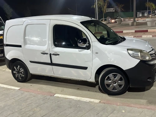 Renulat Kongo 2015