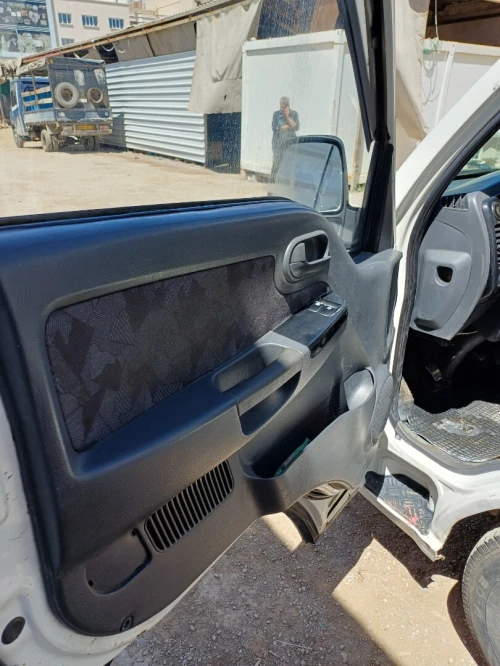 Kia k2700 2007