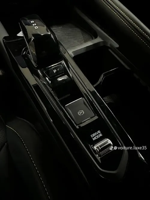 Geely Coolray 2025 Foull options