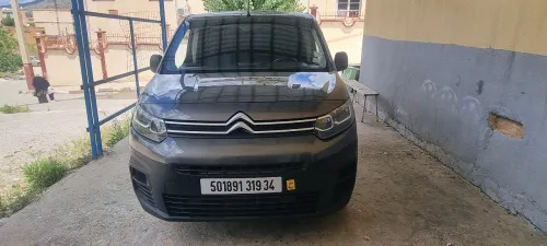 Citroen Berlingo 2019 K9