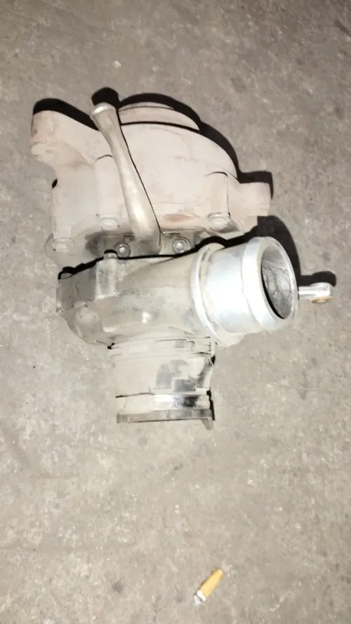 turbo freelander2 et jaguar XF 2012 