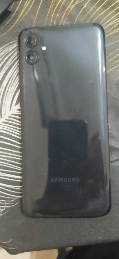 Samsung M04