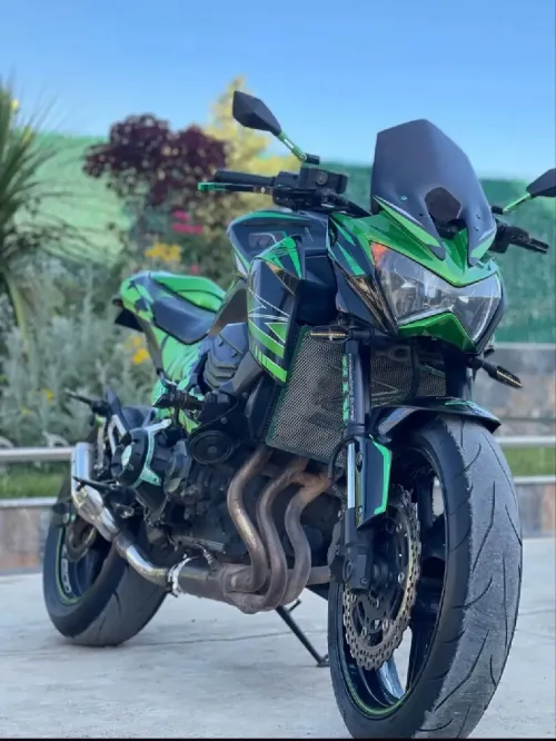 Kawasaki Z800 2013