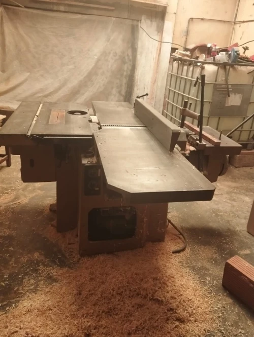 Machine de menuiserie bois