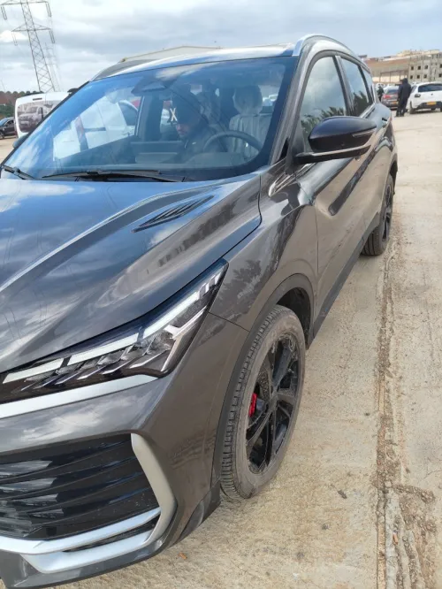 Geely Coolray 2025 
