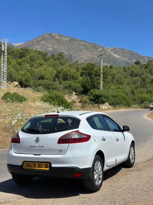 Renault Megane 3 2013 New play