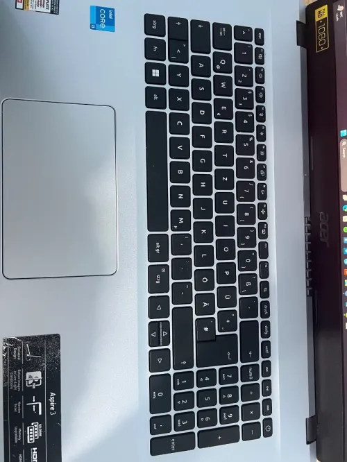 Acer aspire 3