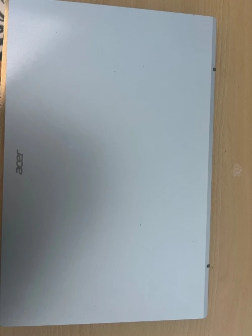 Acer aspire 3