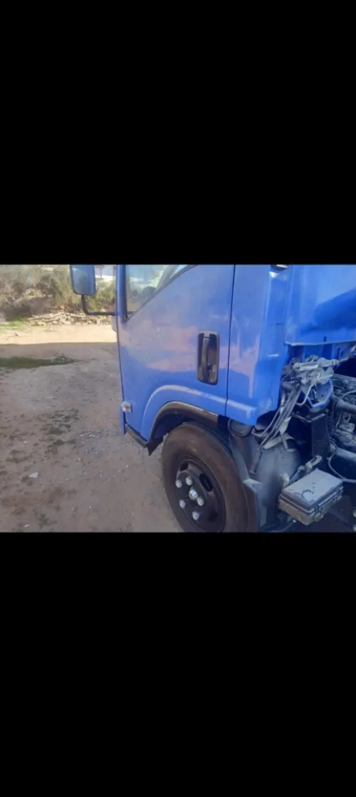 Isuzu Isuzu 2013