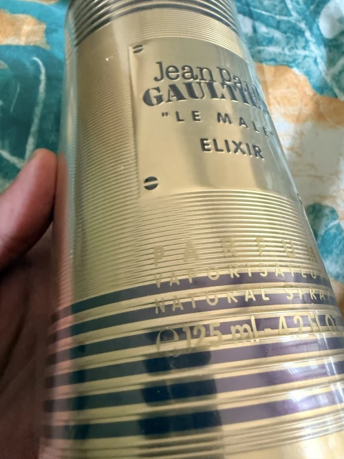 05 parfums originaux