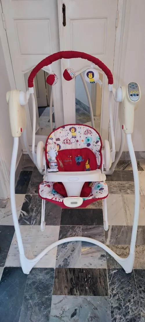 Balancelle électrique lovin'hug pour bébé | GRACO