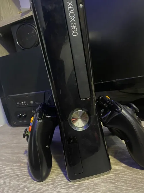 Xbox 360 slim