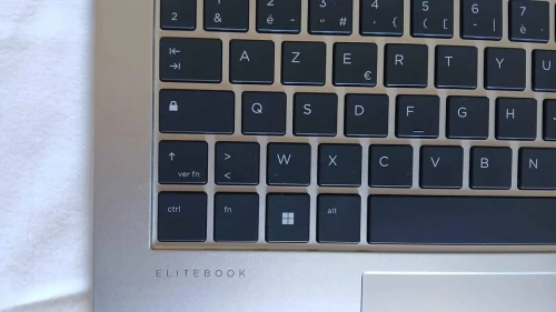 PC hp Elitebook 845 G10 RAYZEN 5 7540U 16/ 250Gb