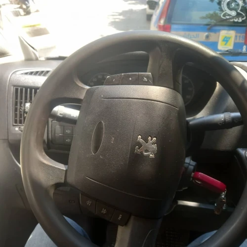 Peugeot BOXEUR 2013