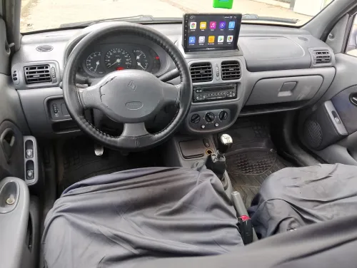 Renault Clio 2 1998 Extreme