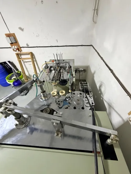 Machine à fabrication Gobelet en papier