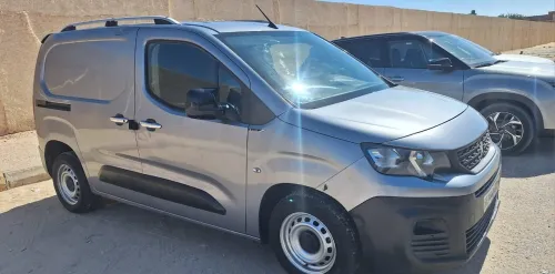 Peugeot Partner 2020 K9