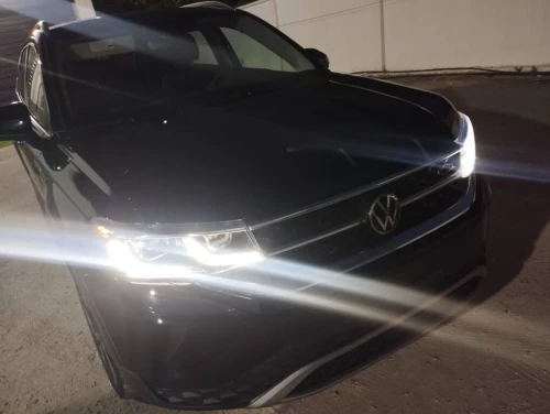 Volkswagen Taos 2024 SE Black 