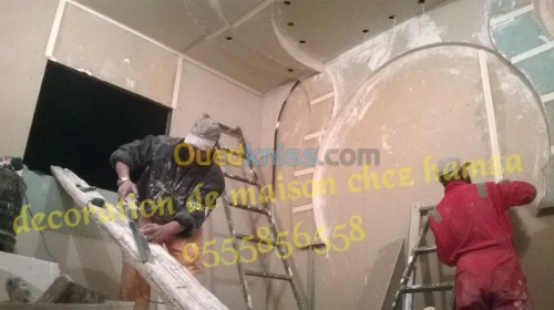 travaux de construction avec decore