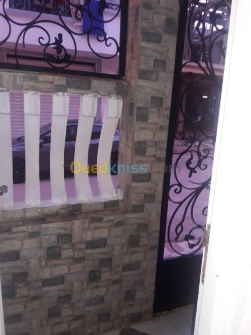 Location Appartement F02 Mostaganem Mostaganem