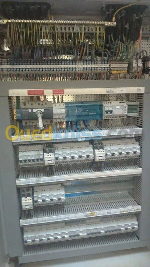 Electricien  ELECTRICITE INDUSTRIELLE