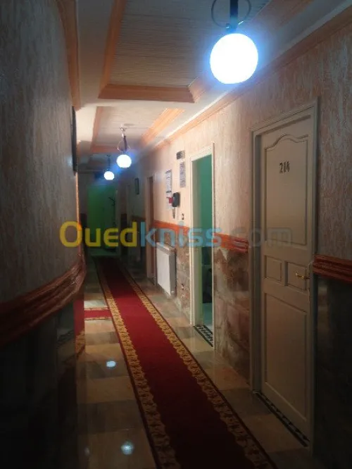 HEBERGEMENT ET RESTAURATION