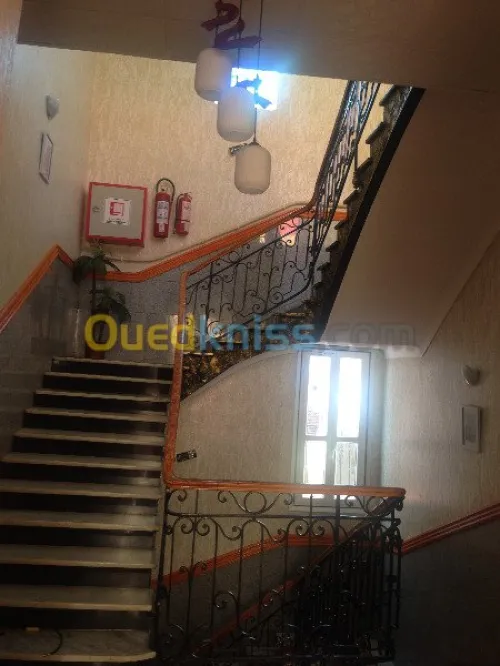 HEBERGEMENT ET RESTAURATION