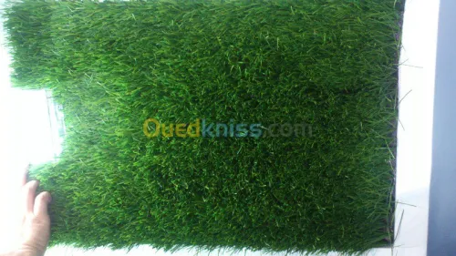 revêtement en gazon synthétique 