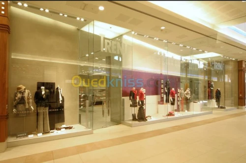 vitrine en verre trempé 