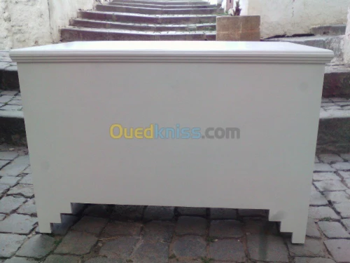 artisan dessinateur décorateur