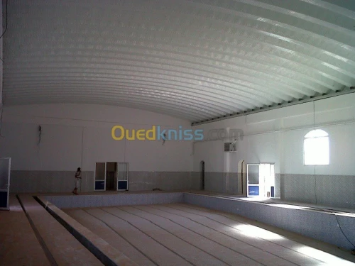 couverture métallique autoportante