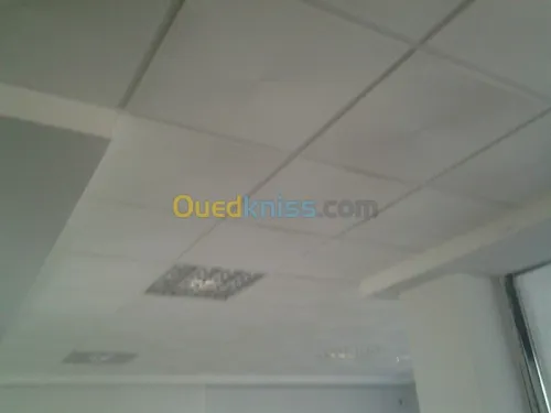 montage de faux plafon placo platre 