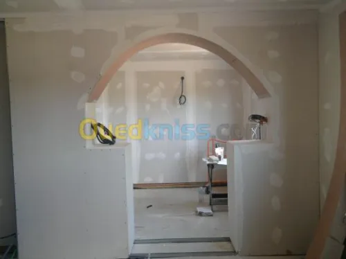 montage de faux plafon placo platre 