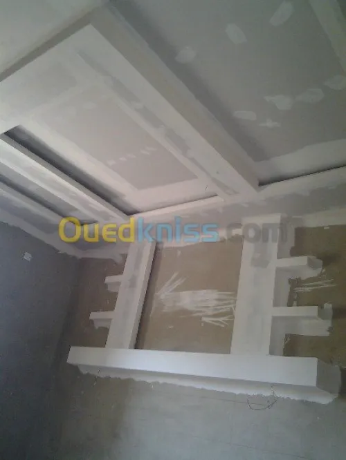 montage de faux plafon placo platre 