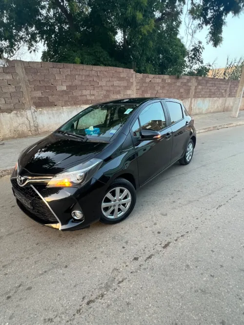 Toyota Yaris 2017 Red Edition
