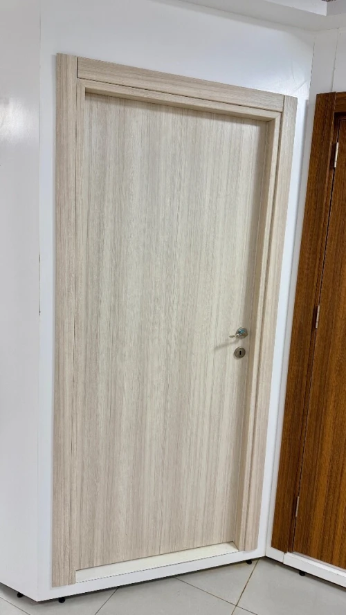Portes PVC et MDF Aménagement Intérieur