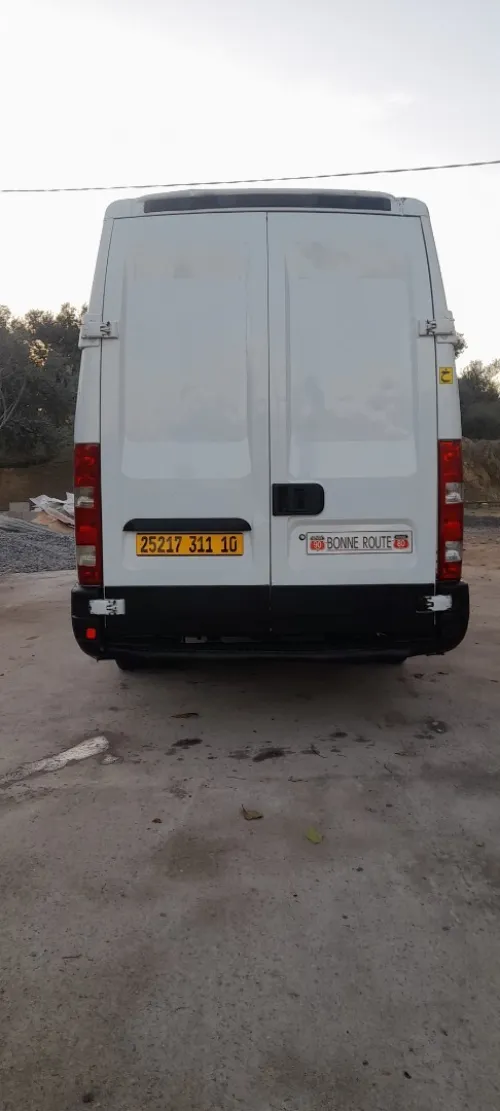 IVECO DAYLI 2011
