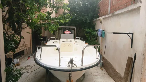 Embarcation flouka 4m90 (sans moteur et remorque)
