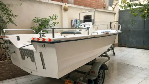 Bateau sans moteur