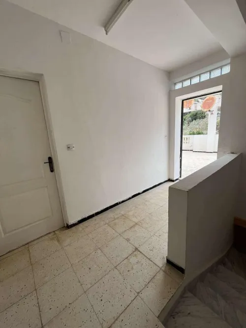 Vente Appartement Niveau de villa F4 Annaba Annaba