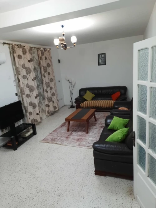 Location Appartement F4 Annaba Annaba