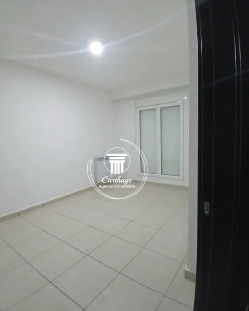 Location Appartement F4 Annaba Annaba