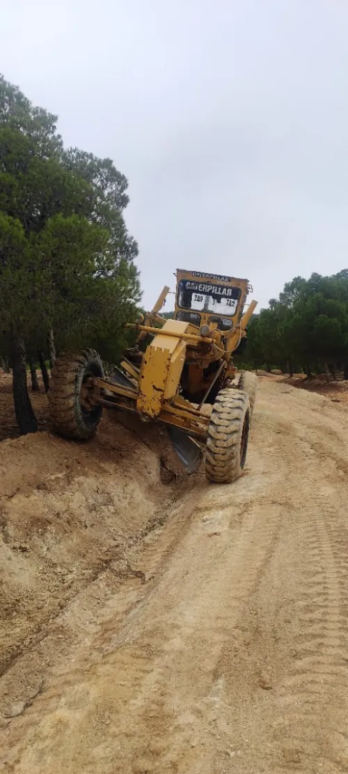 14g Niveleuse caterpillar 1999